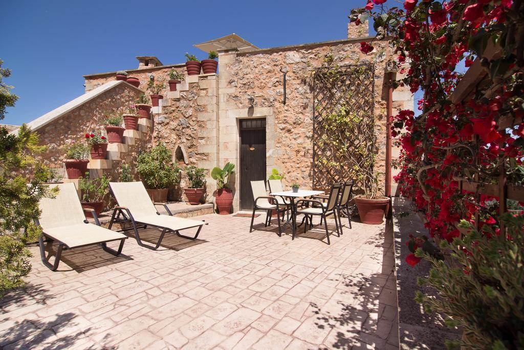 Samonas Traditional Villas Samonás Quarto foto